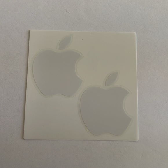 Apple TV.3rd Generation Media Streamer A1469 with Remote & Box (No Power Cord) - Picture 5 of 11